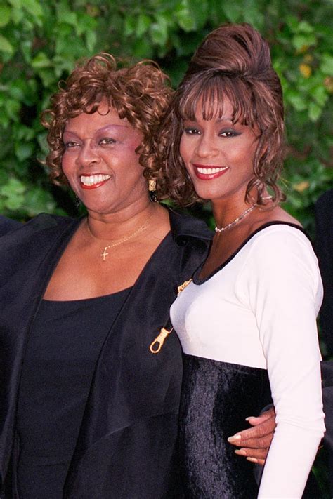 Cissy Houston facts: Whitney Houston's mother's age, children, husband ...