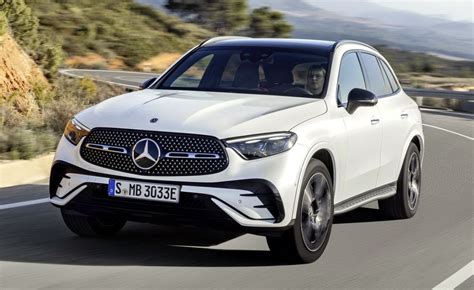 Mercedes-Benz GLC 2023: actualización tecnológica para el SUV alemán