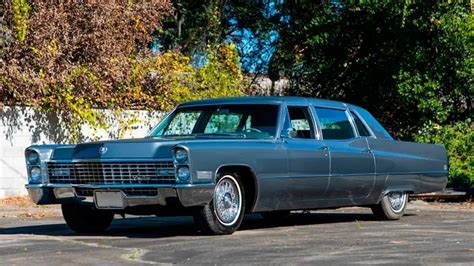 1969 Cadillac Fleetwood Brougham - CLASSIC.COM