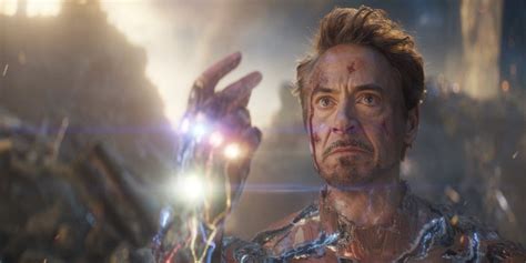 Tony Stark's MCU Death Date Has Fans Paying Tribute to Iron Man