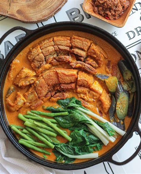 How To Cook 'Crispy Kare-Kare' Recipe - Usapang Foodtrip