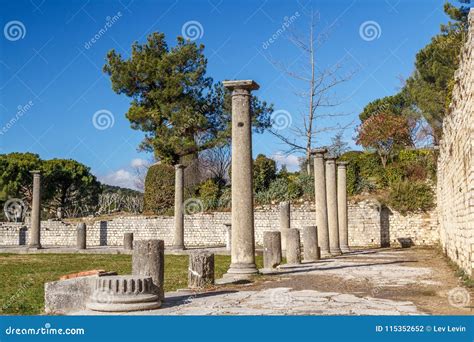 Roman Ruins in Vaison-la-Romaine Town, Provence Stock Photo - Image of ...