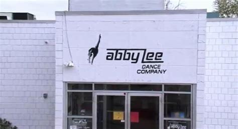 Abby lee miller dance studio | Dance moms!!:)