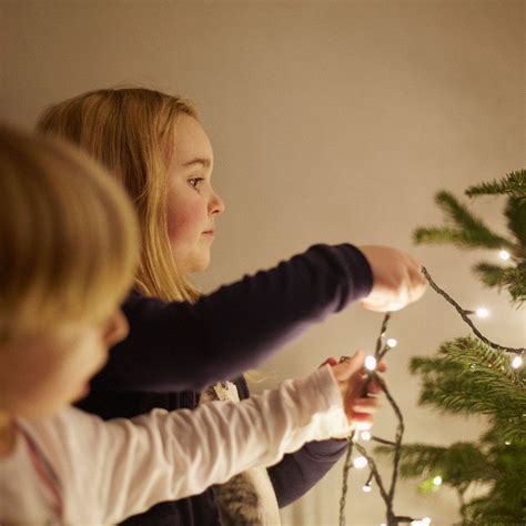 How to Put Lights On a Christmas Tree (DIY) | Family Handyman