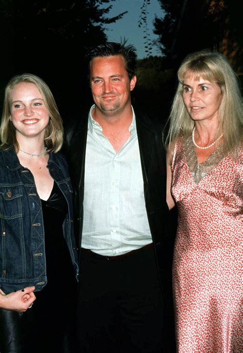 Who are Matthew Perry's siblings Mia, Emily, Caitlin, Willy, and ...