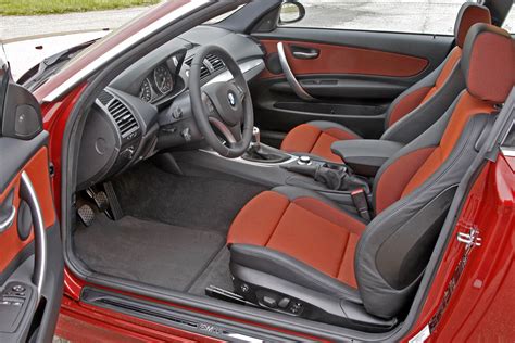 VWVortex.com - ** new BMW 135i coupe images -- in motion and interior ...