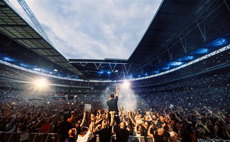 Live Review: Blur - Wembley Stadium, London 08/07/2023 — When The Horn ...