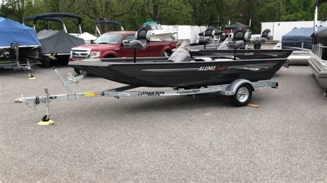 11 Best Lake Fishing Boats: Complete Buyer's Guide - Lake Access