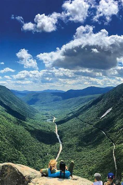 New Hampshire's White Mountains : State Parks in the White Mountains