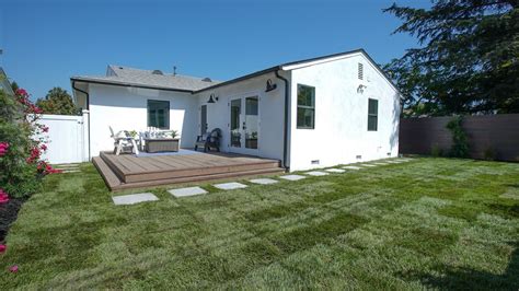 Ray Romano pays $2.1M for a remodeled ranch house in Venice - Curbed LA