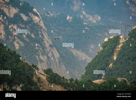 Cable car to the top of North Peak of the stunning Huashan Mountain ...