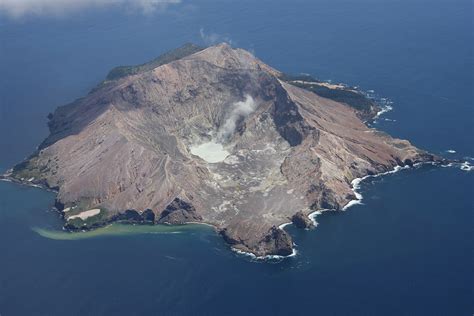 White Island (Whakaari) Volcano