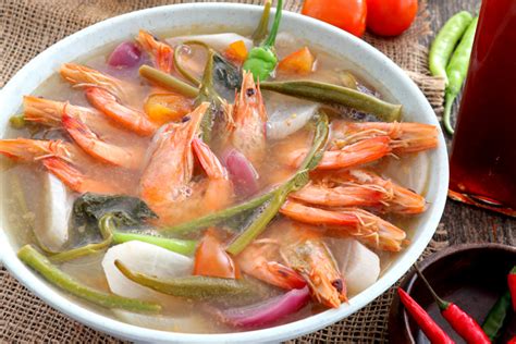 Sinigang na Hipon (Shrimp in Sour Soup) - Foxy Folksy