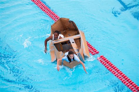 Photos: Berkeley Win Cardboard Boat Challenge - Bernews