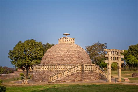 Stupa at Sanchi: Information, History, Timings, Entry Fee, Architecture