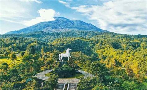 12 Wisata Kuningan Jawa Barat Terpopuler (Sudah Buka untuk Umum)