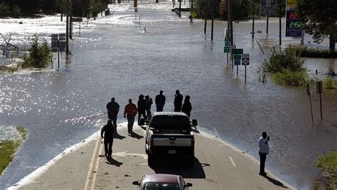 Flooding Disasters Cost Billions in 2016 | The Pew Charitable Trusts