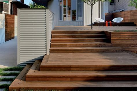 Benchmark Thermo-Ash decking - Thermory