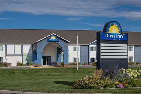 Days Inn by Wyndham Great Falls | Great Falls, MT Hotels