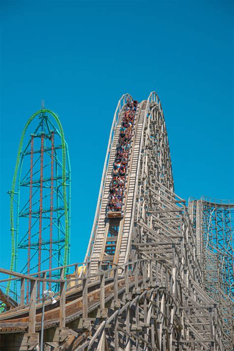 El Toro Incident at Six Flags Great Adventure - Coaster Kings