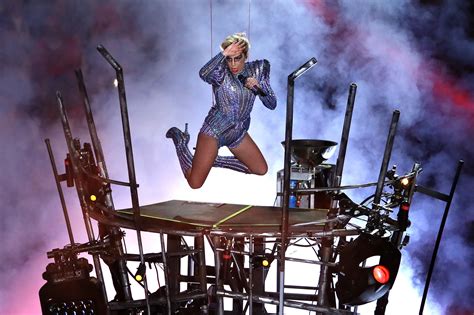 Lady Gaga elevates Super Bowl halftime show - Chicago Tribune