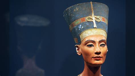 Who was Nefertiti, the ancient Egyptian queen depicted like a goddess ...