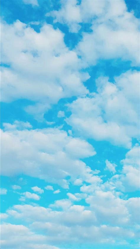 Aesthetic Pict.🌃 | Blue sky wallpaper, Sky aesthetic, Clouds wallpaper ...