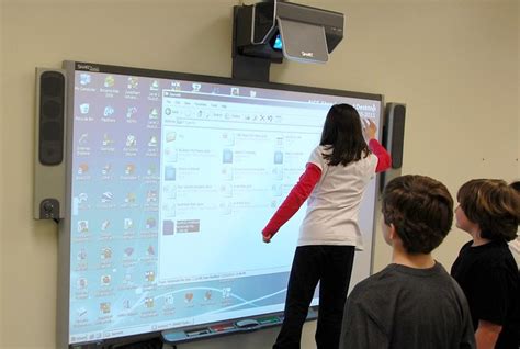 SMART Boards Could Revolutionize the Classroom - Joe Tech