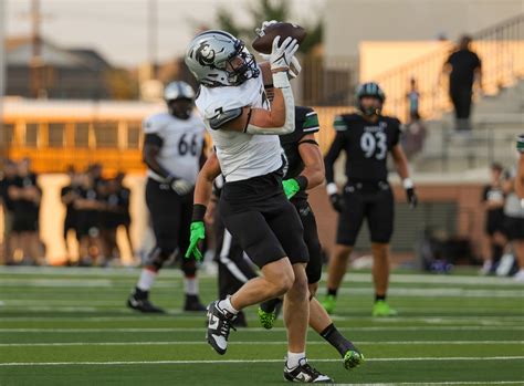 Guyer beats Allen: Wildcats win Texas high school district football ...