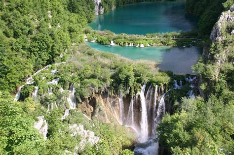 Top 10 Best Waterfalls in Europe & How To Visit Them - World of Waterfalls