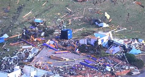 Some damage from Hendersonville tornado : r/tornado