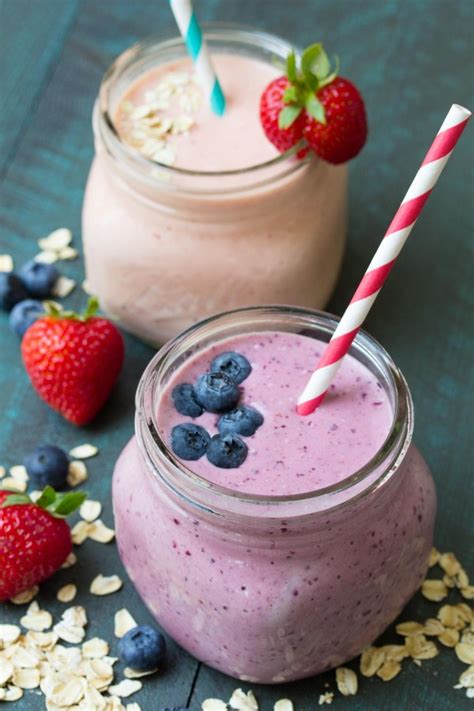 Best 15 Healthy Breakfast Smoothies – Easy Recipes To Make at Home