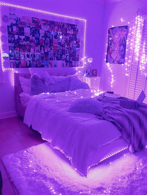 Aesthetic Bedroom in 2021 | Neon bedroom, Room ideas bedroom, Purple ...