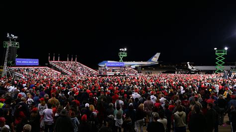 Trump's Pennsylvania Rally: Pittsburgh Crowd Size Photos