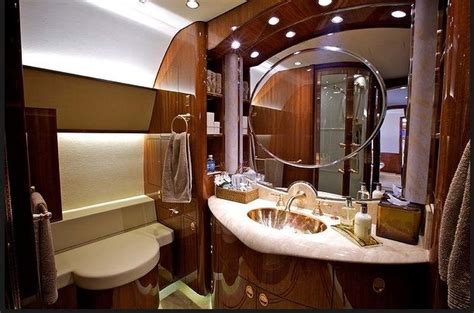 Opulent bathroom on board Airbus ACJ 319 Private Jet Luxury Jets ...