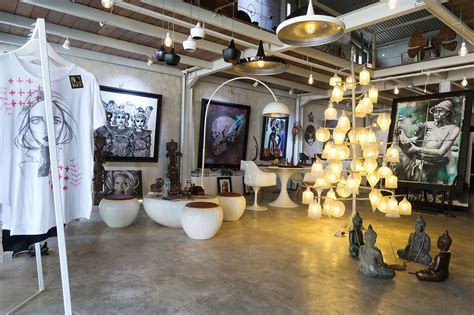 Unique Art Galleries here in Bali - The Colony Hotel Bali