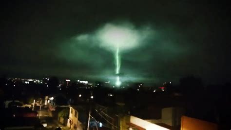 Strange Lights Appear In The Sky During Massive Earthquake In Mexico ...