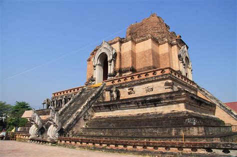 Wat Chedi Luang, “The temple of the Great Stupa”