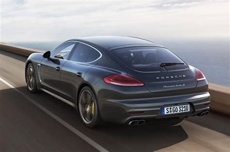 Porsche Launches 2014 Porsche Panamera Turbo S Facelift - autoevolution