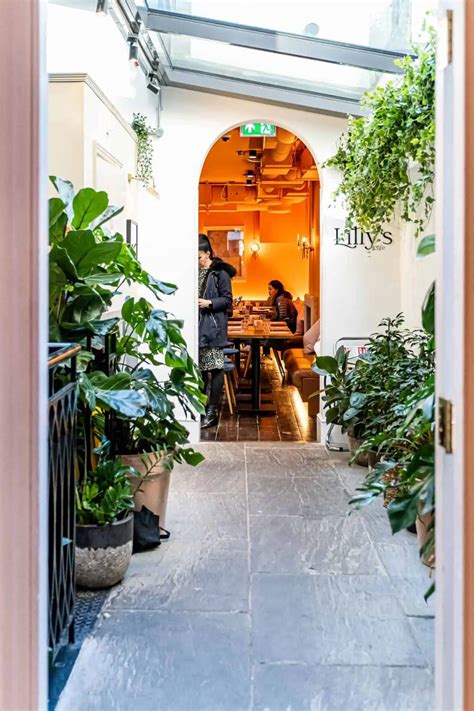 Best Cafes in Covent Garden | 12 Cosy Coffee Shops To Visit | Hues Of ...