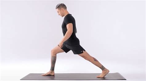 Pose Breakdown: Warrior I - Yoga Pose Tutorial — Alo Moves