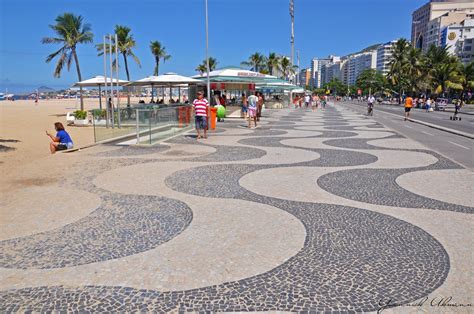 14 Copacabana Beach Brazil Pictures Gallery – InspirationSeek.com