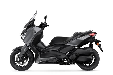 2023 Yamaha XMAX 300 | Complete Specs, Top Speed, Consumption, Images ...