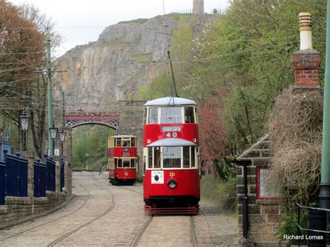 Richard's Tram Blog: Two red London trams again