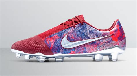 Nike Celebrate Alex Morgan With 100th Goal PhantomVNM | Soccer Cleats 101