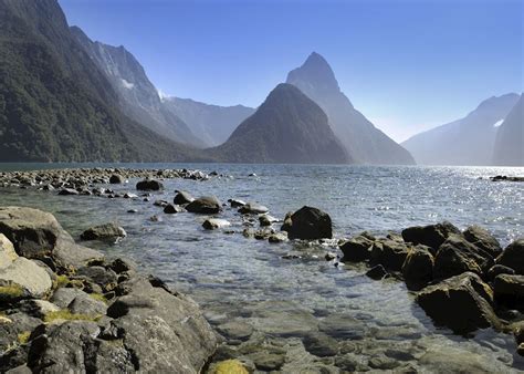 Visit Milford Sound on a trip to New Zealand | Audley Travel