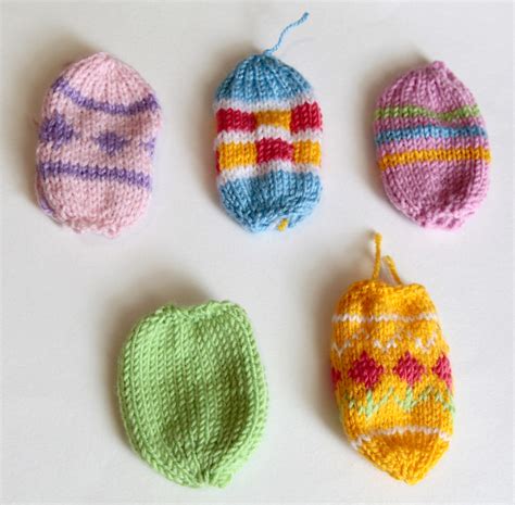 Easter Egg – knitting pattern – EZ Toy Patterns