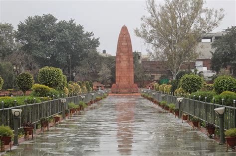 शुभ यात्रा/Happy Journey: Jallianwala Bagh - Site and Memorial for the ...