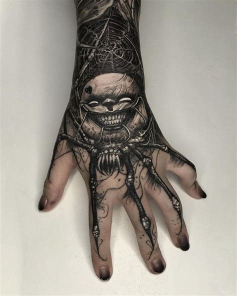 #эскизытату | Hand tattoos for guys, Body art tattoos, Cool tattoos