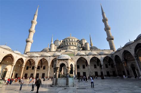 Blue Mosque History, Architecture, Hours | Istanbul Travel Blog